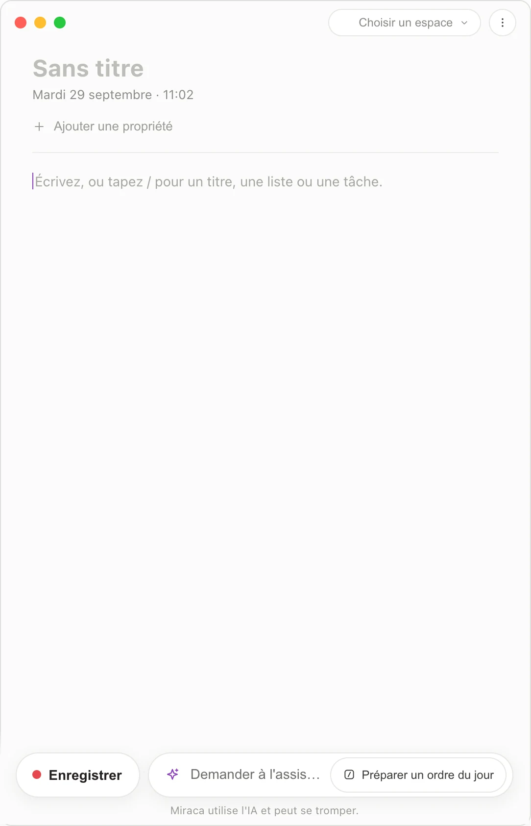 Une note vierge dans la fenêtre de réunion, avec le bouton Enregistrer, la barre Demander à l'assistant et la recette Préparer un ordre du jour.